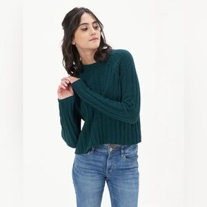 American Eagle Outfitters Dark Green Knit Ribbed Cropped Sweater Size XS